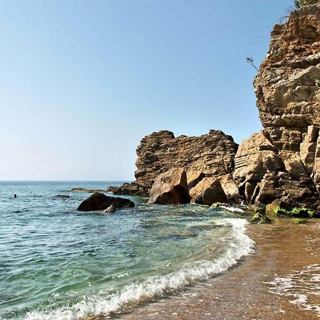 T2 Calme Proche Plage Bonporteau Avec Clim Et Parking กาวาแลร์-ซูร์-แมร์ ภายนอก รูปภาพ