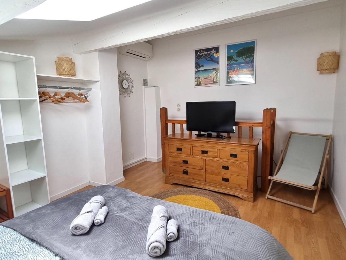 T2 Calme Proche Plage Bonporteau Avec Clim Et Parking กาวาแลร์-ซูร์-แมร์ ภายนอก รูปภาพ